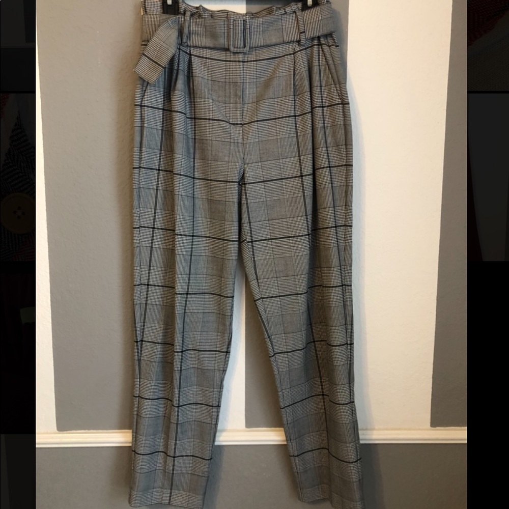 High-waisted trendy Vince Camuto Trousers